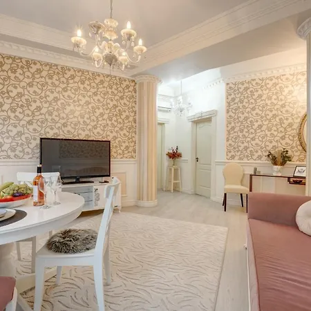 Beautiful 2bedflatcismigiu Apartment Bucharest