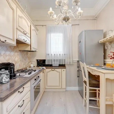 Beautiful 2bedflatcismigiu דירה בוקרשט