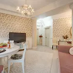 Beautiful 2bedflatcismigiu アパート ブカレスト